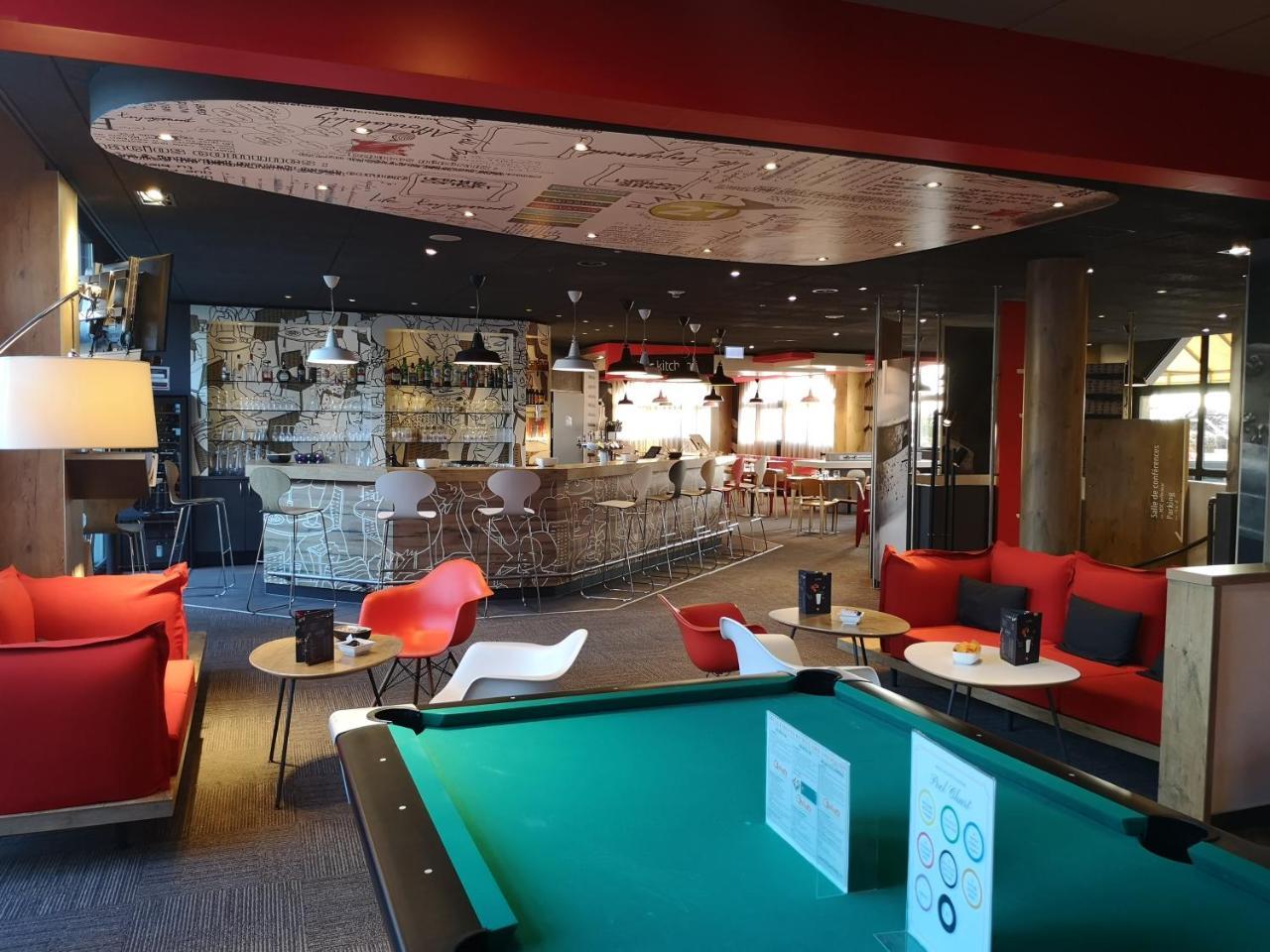 Ibis Lausanne Crissier Exterior foto